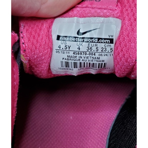 Nike Kids Black and Pink Running Shoes - Picture 7 of 7